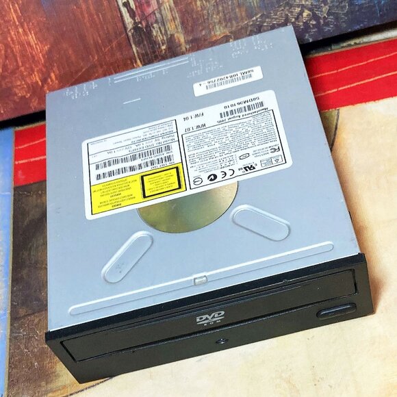 ASUS Black 16X DVD-ROM 48X CD-ROM IDE DVD-ROM Drive Model DVD-E616P3 BLK - OEM - Picture 1 of 6